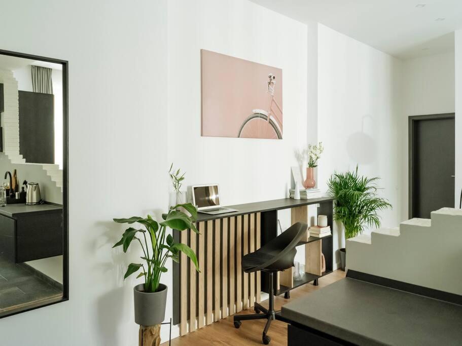 5 - New Building & Parking Apartment