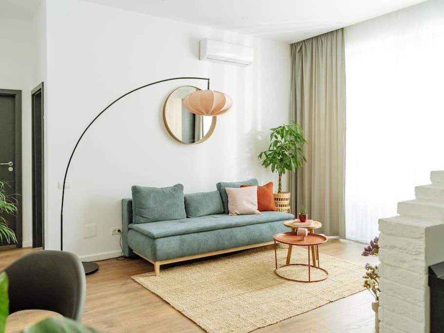 5 - New Building & Parking Apartment Bucharest