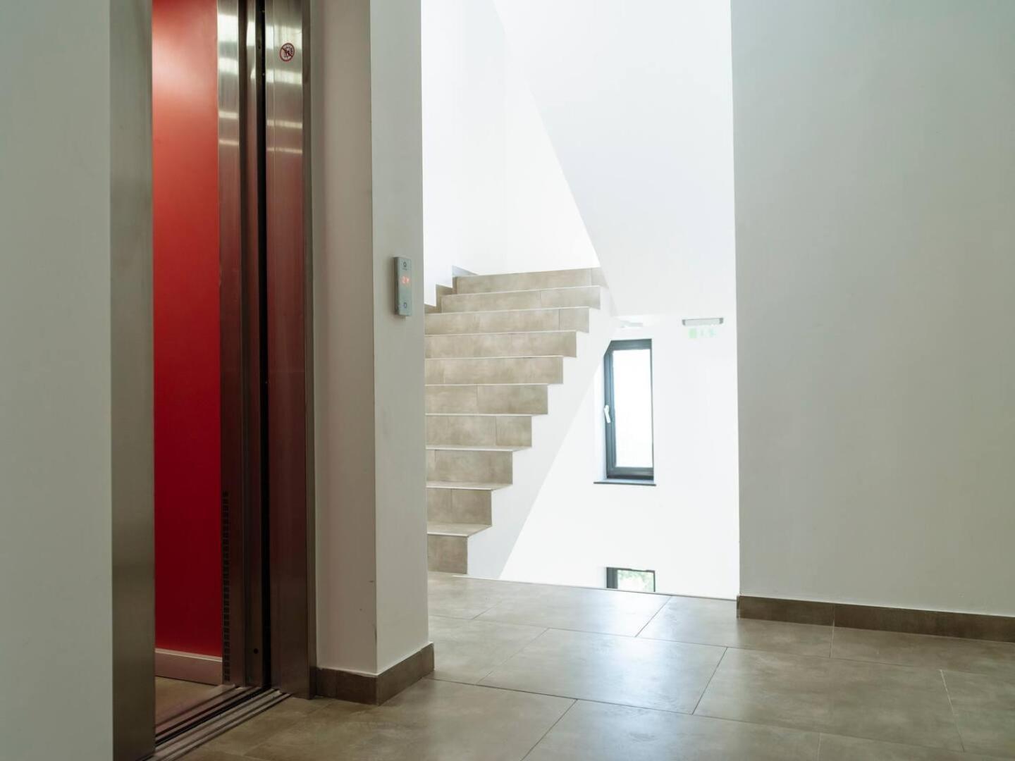Apartment 5 - New Building & Parking Bucharest